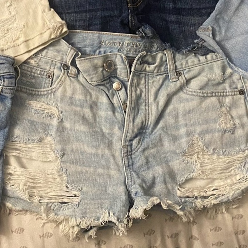 American eagle woman’s jean shorts
